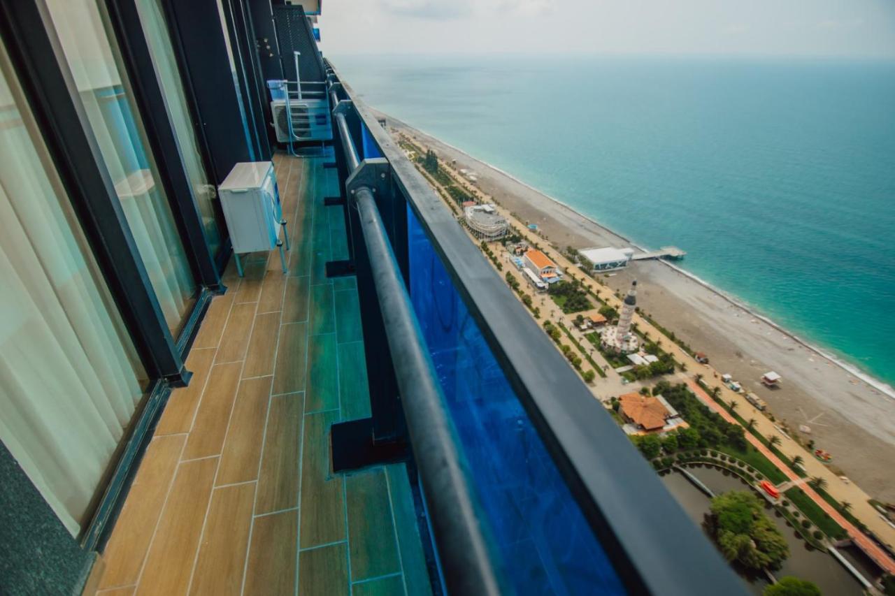 Orbi City Towers Batumi Exteriör bild
