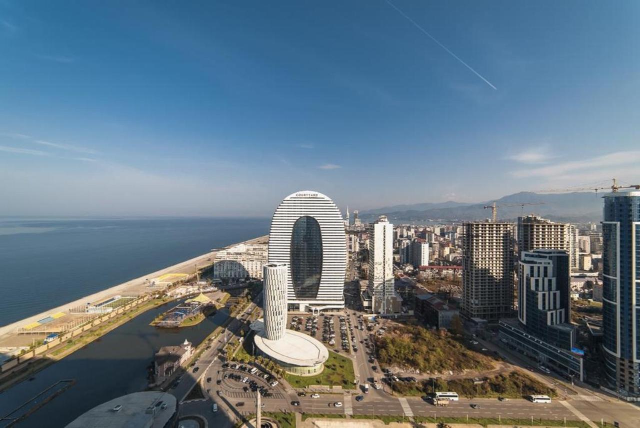 Orbi City Towers Batumi Exteriör bild